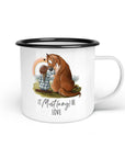 Emaille-Tasse "It Must(ang) be love"