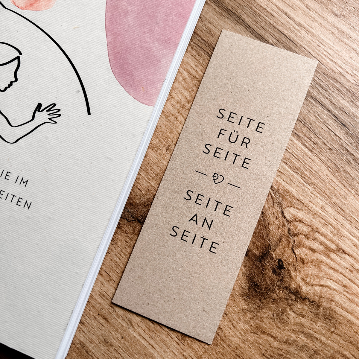 Lesezeichen "Seite an Seite"